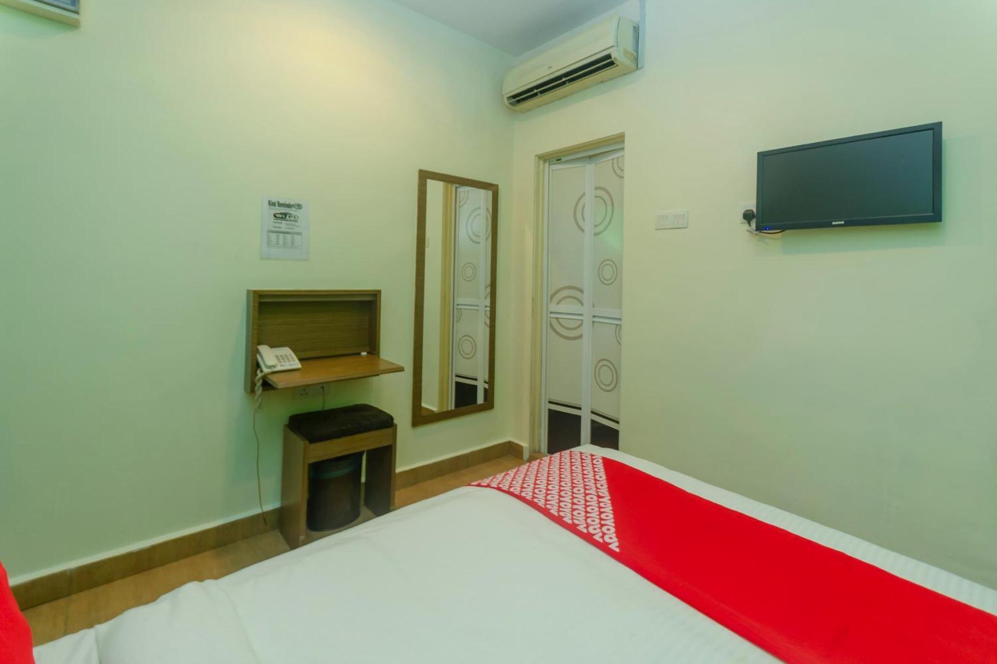 Super Oyo 596 The Vintage Hotel Johor Bahru Exterior foto